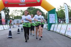 BIB: 346
                            <button type="button" onclick="openModal(3656787)" class="btn btn-primary btn-sm float-right btn-popup" data-toggle="modal" data-target=".modal-high-quality">
                        <i class="fas fa-shopping-cart"></i> Add to Cart
                    </button>
                                            <button type="button" onclick="isThisMe(3656787, true)" class="btn btn-success btn-sm float-right btn-popup btn-isme hidden" data-toggle="tooltip" data-placement="bottom" title="นี่คือรูปของคุณใช่ไหม คลิกที่นี่เพื่อเอาเข้าอัลบั้ม">
                        <i class="fas fa-plus"></i> Add to album
                    </button>
                    <button type="button" onclick="isThisMe(3656787, false)" class="btn btn-warning btn-sm float-right btn-popup btn-isnotme hidden">
                        <i class="fas fa-ban"></i> Remove from album
                    </button>